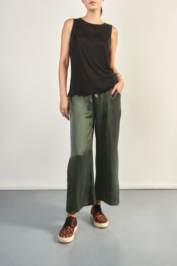 Meditation Pants in Pine Green - LISA VON TANG - Image 2